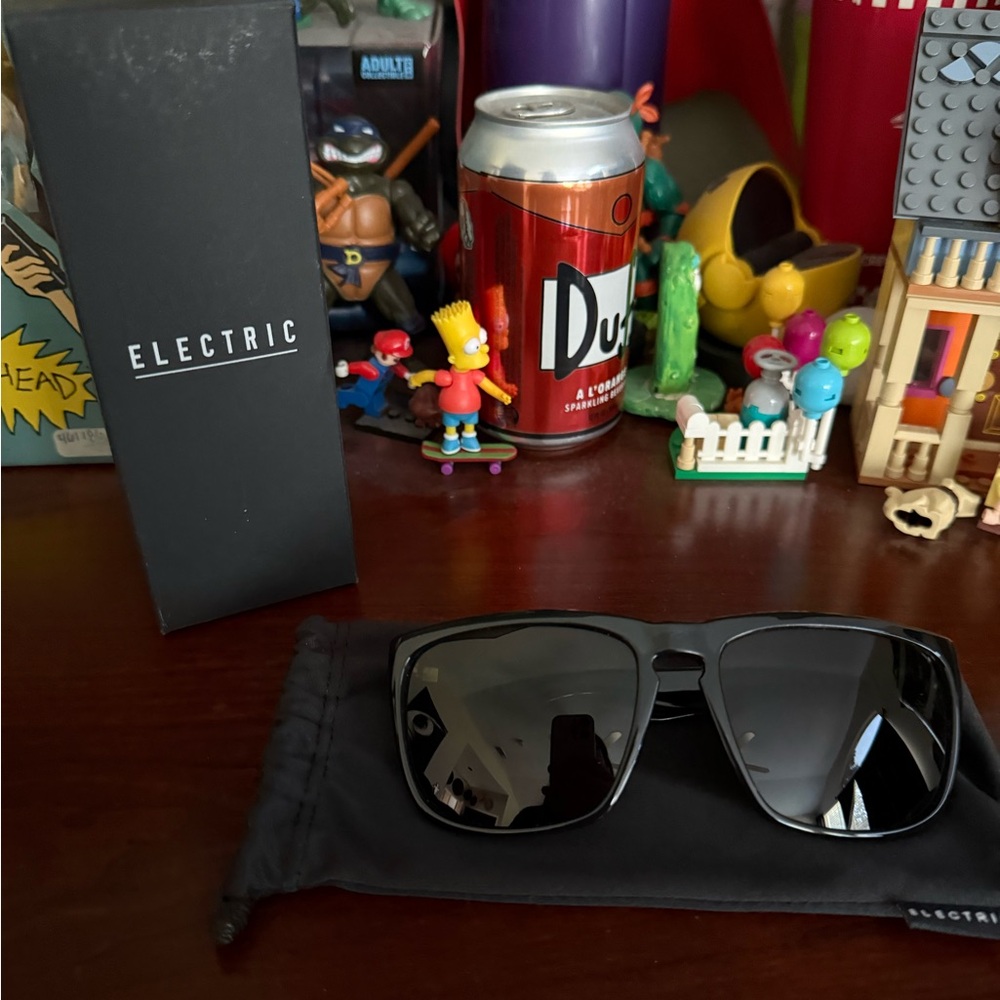 Electric Knoxville XL Black Sunglasses